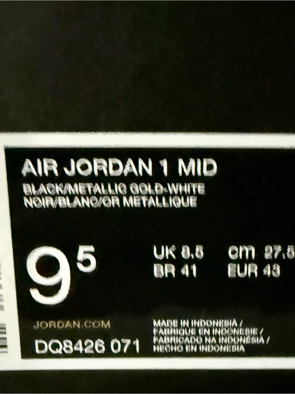 AIR JORDAN 1 MID BLACK/METALLIC GOLD-WHITE